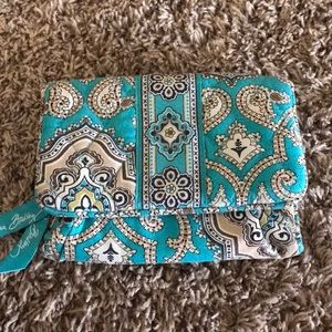 Vintage Vera Bradley magnetic fold wallet